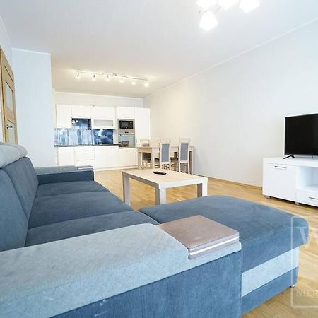Big Apartment - Old Town - 3 Rooms - Private Parking Вроцлав Экстерьер фото